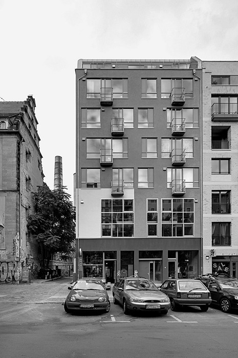 (BDT_14_032) Mischen Possible – Apartment Building Oderberger Straße 56