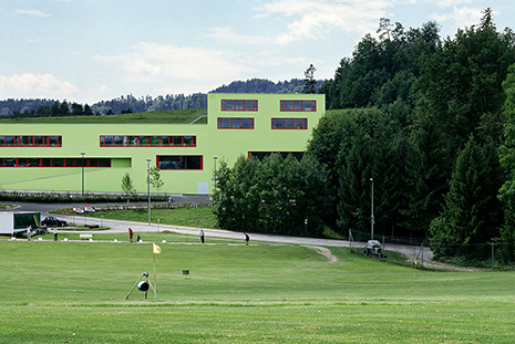 (BDT_13_054) Zürich International School