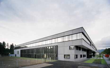 (BDT_23_260) Hüttinger Elektronik Works and Office Building